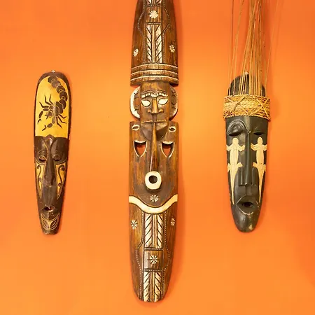 Sable Et Savane Proche De La *